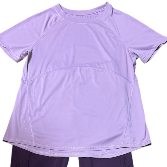 Avia Women's Crewneck Short Sleeve T-Shirt Size Medium Purple Air Vent reflector - Picture 1 of 15